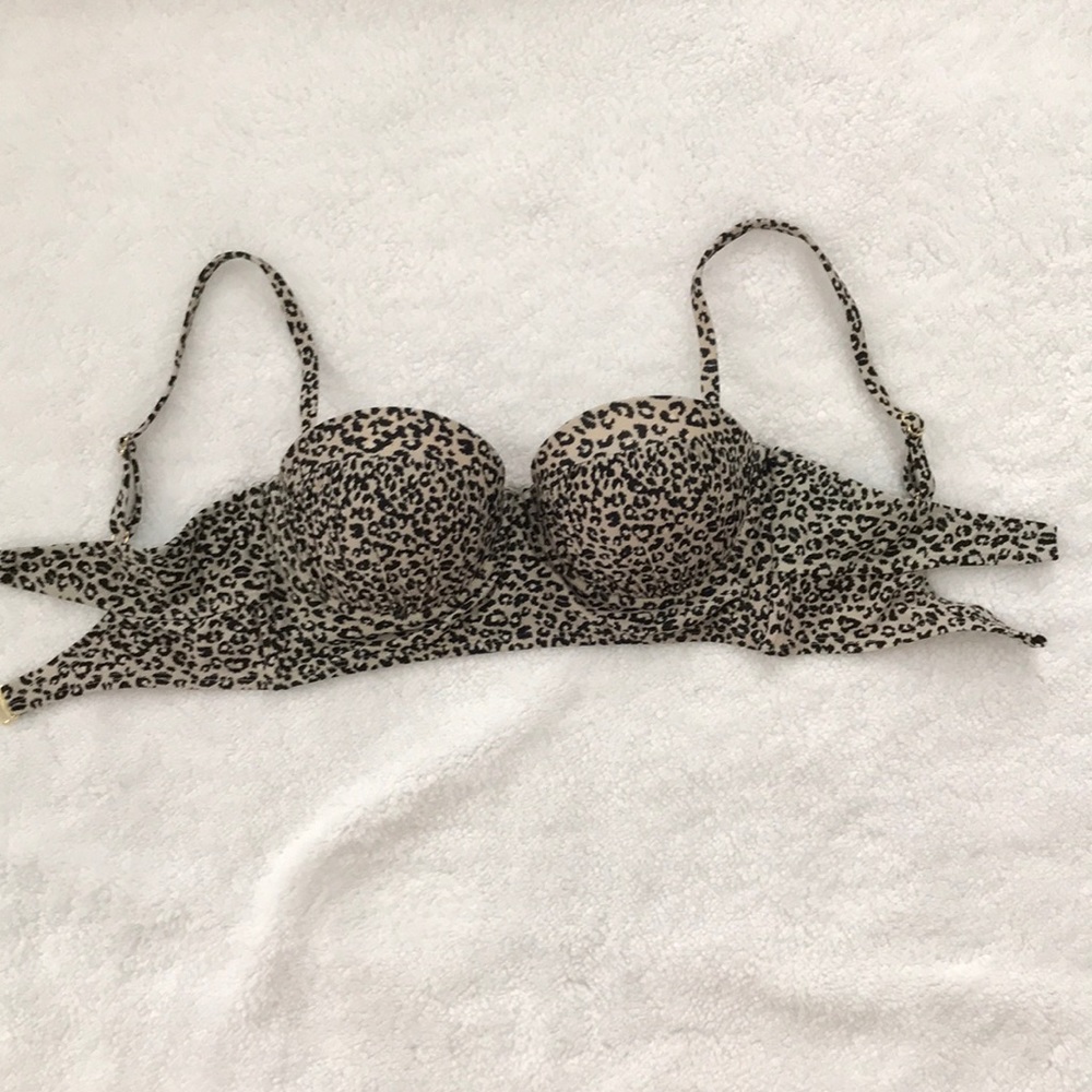 Leopard print bikini top